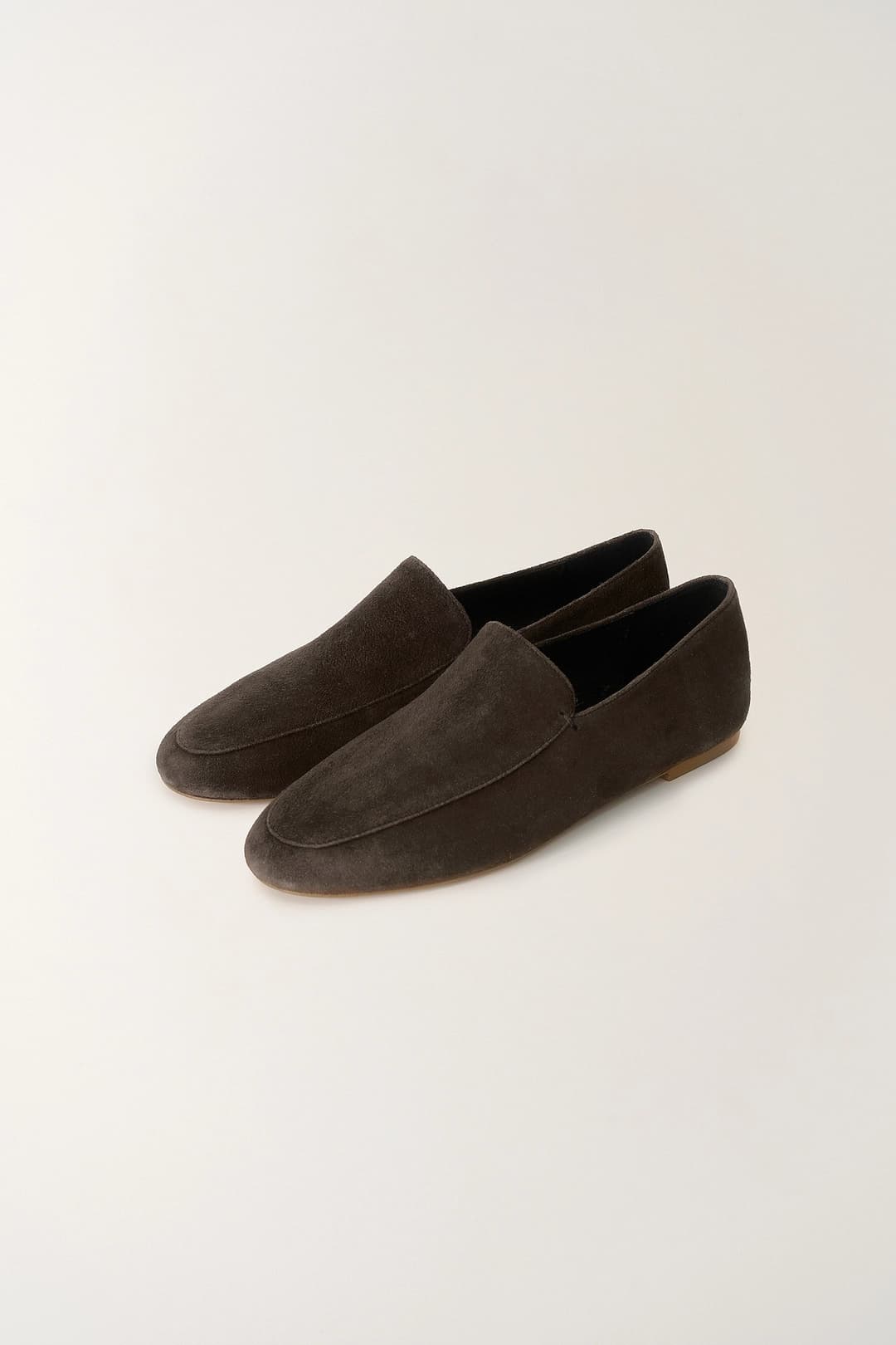 Soft lambskin loafer (Brown suede)