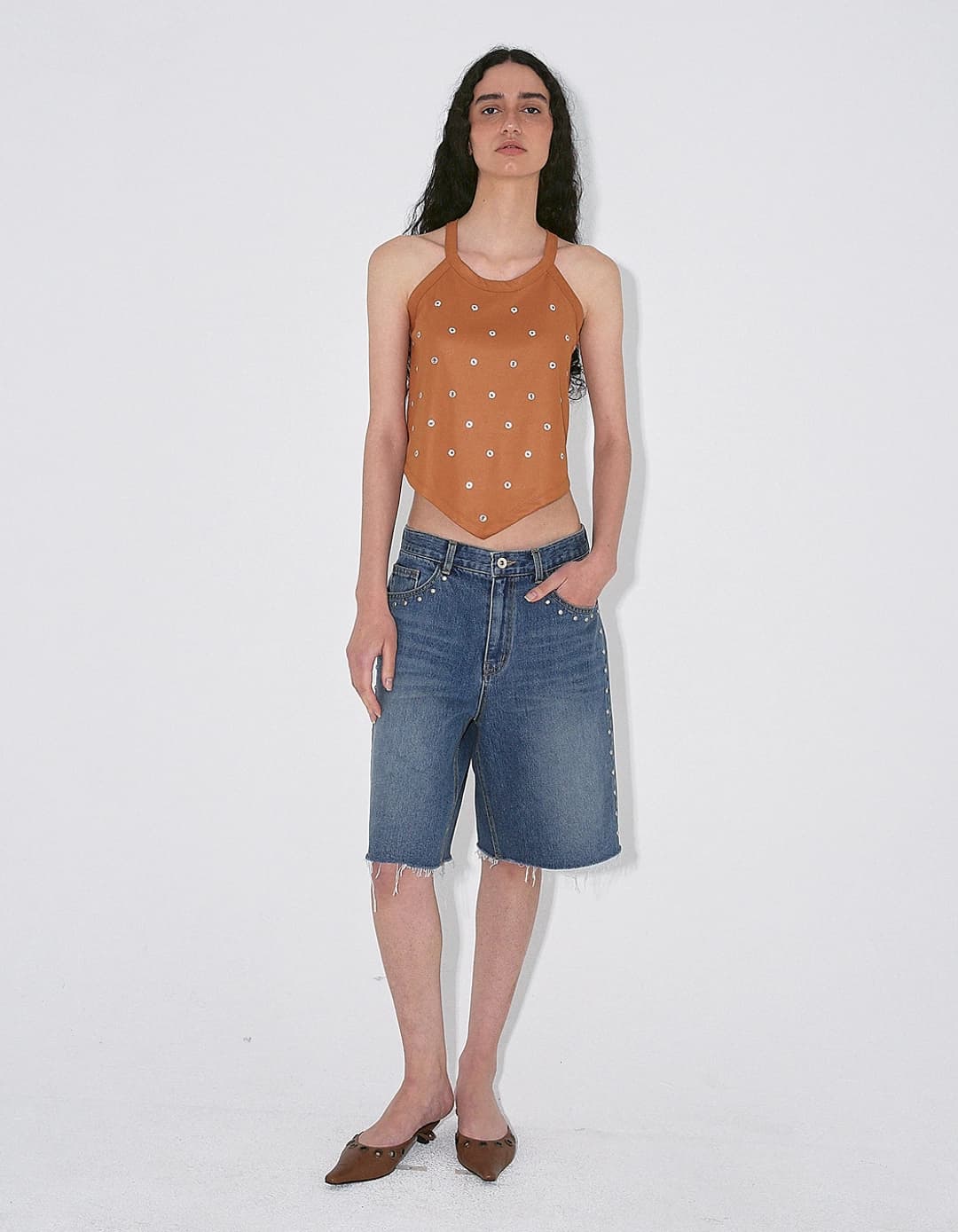 EYELET GLOSSY HALTER TOP, ORANGE