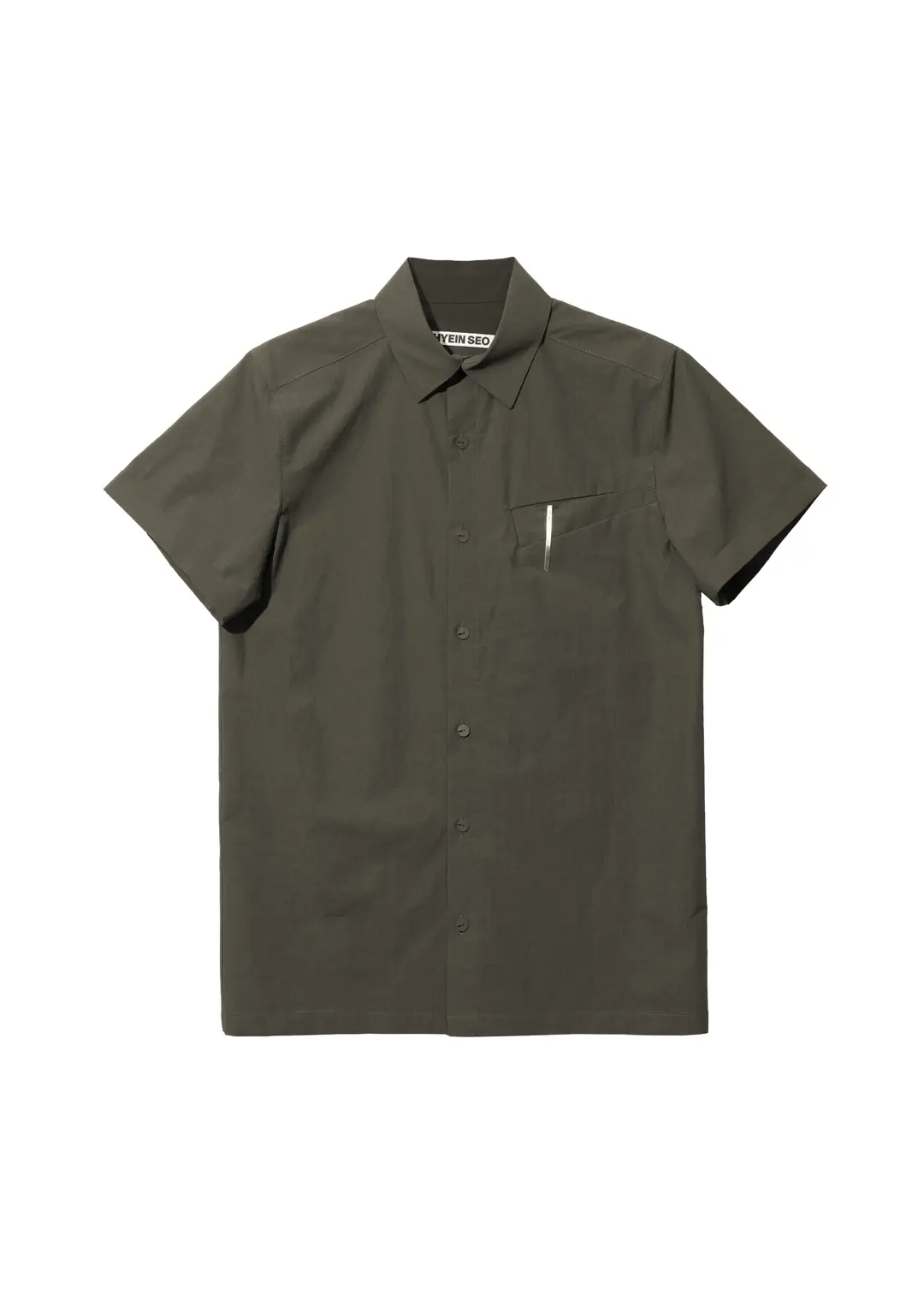 Short Sleeve Shirt w/ Pin
