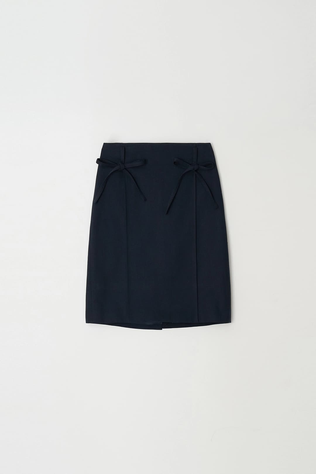 Pleated Ribbon-Detail Skirt (navy)