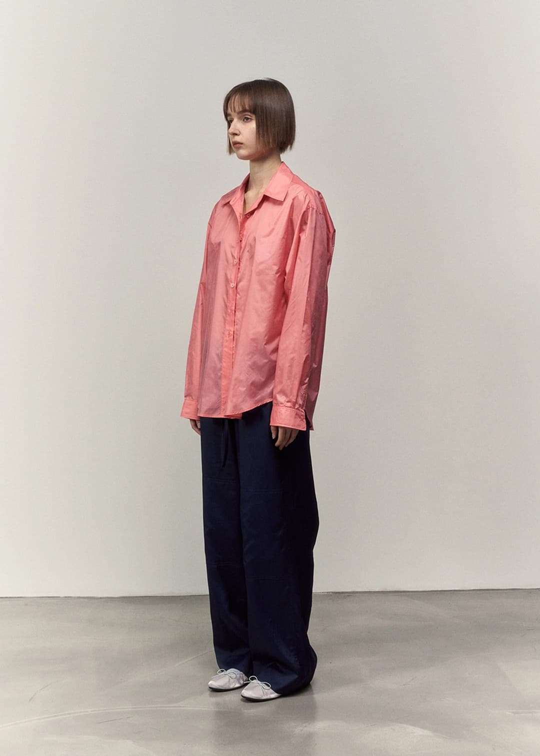 [ 1차 리오더 ] HWI LOGO SHIRT [NYLON CORAL]