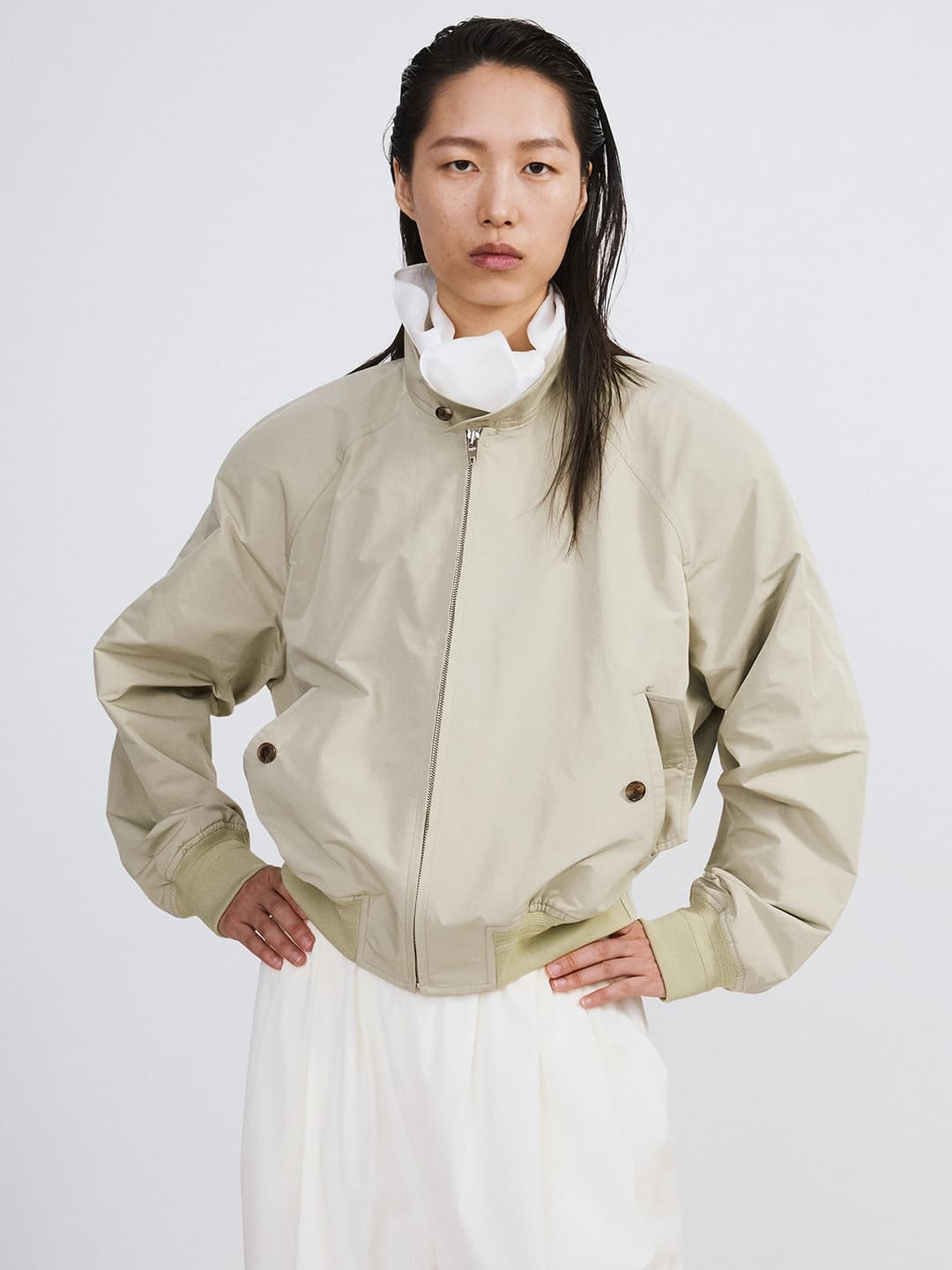 CROP HARRINGTON JUMPER (LIGHT KHAKI)