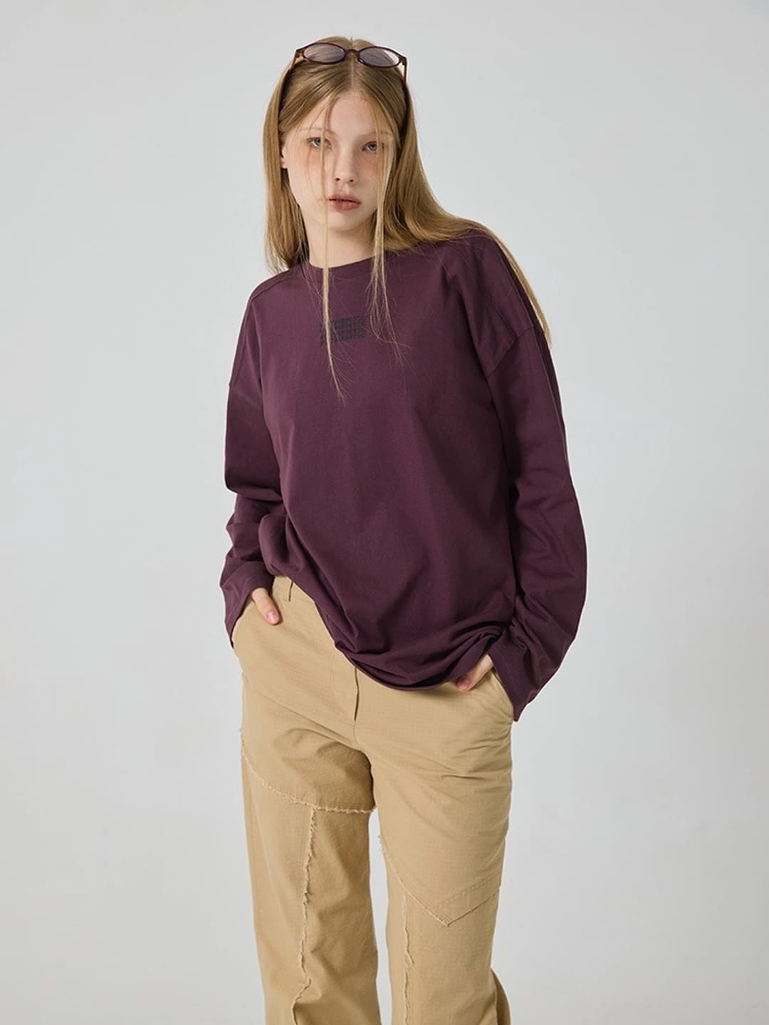 로고 박시 티셔츠 바이올렛 OE3AE10981